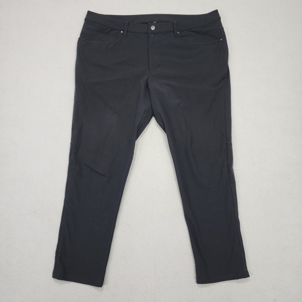 Lululemon ABC Classic Pants Mens 38 x 28.5 Black Warpstreme Wrinkle Resistant